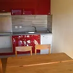 塞文山脉爱高尔酒庄假日公园 3*