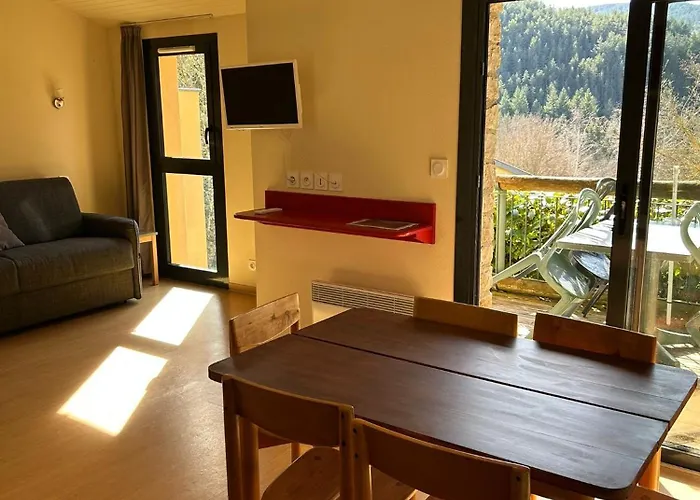 Domaine Aigoual Cevennes 3* Meyrueis